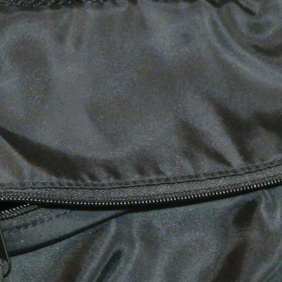 Original Use Sling-Pack Cross-body Bag Black - Picture 9 of 14